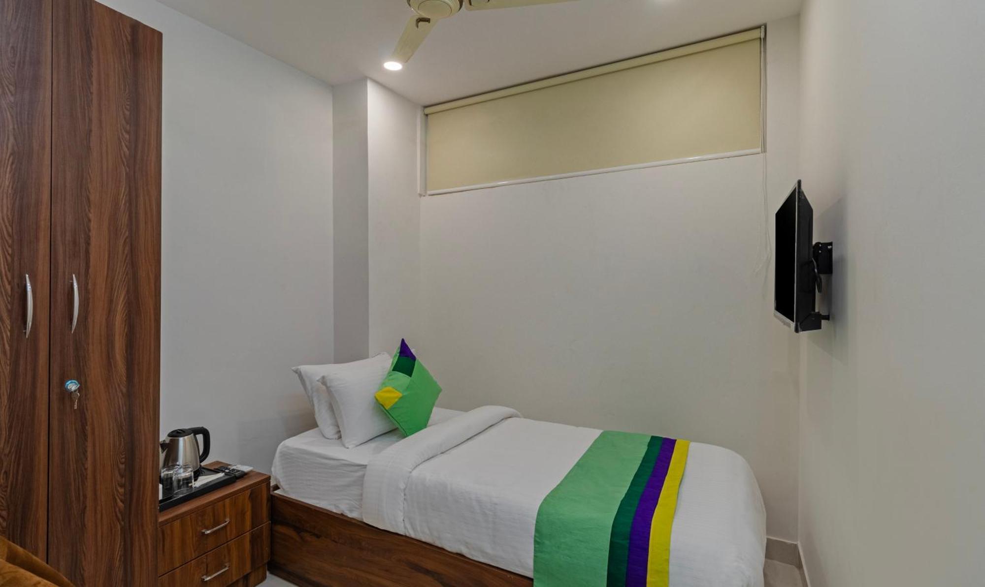Treebo Raghavendra Tranquil Inn Bellandur Bangalore Exteriör bild