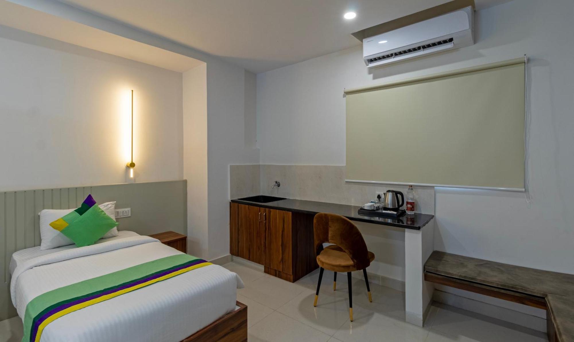Treebo Raghavendra Tranquil Inn Bellandur Bangalore Exteriör bild